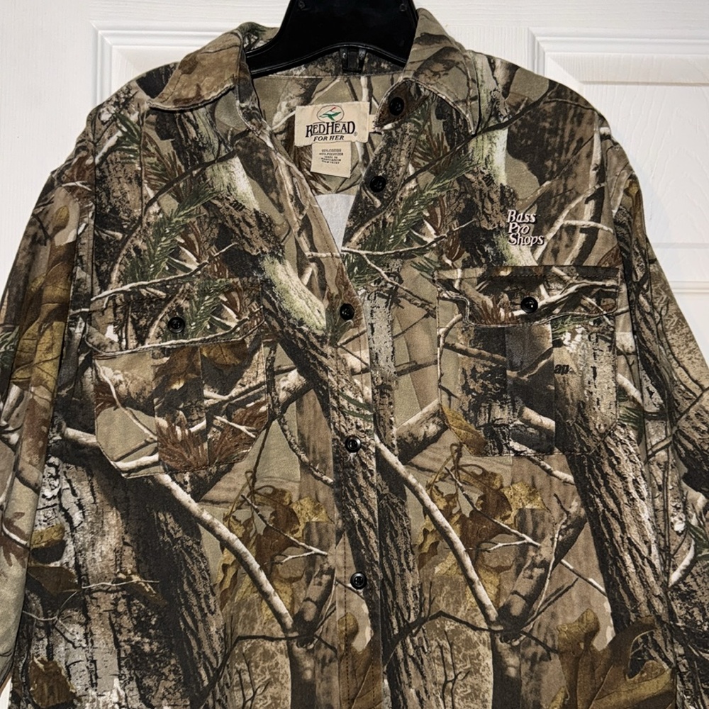 3/$30 Bass Pro Shops Camouflage Shirt